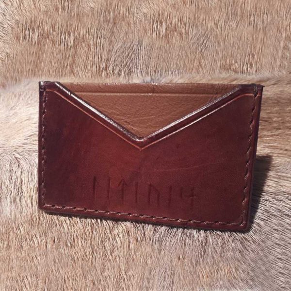 Hand Engraving Leather Holder "Man knows little"