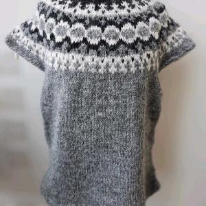 Icelandic wool sweater Einar