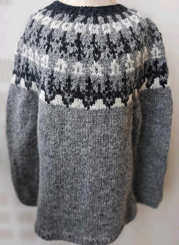 Icelandic wool sweater Nói